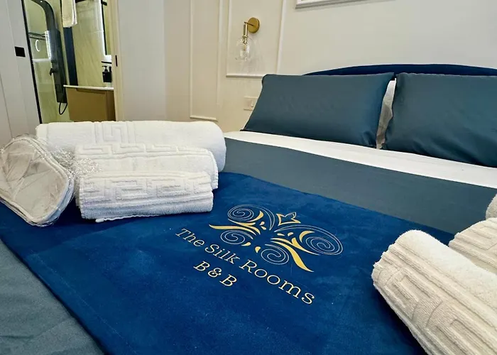 The Silk לינה וארוחת בוקר רג'יו די קאלאבריה