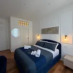 The Silk Bed & Breakfast 4*