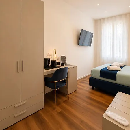The Silk Bed & Breakfast 4*