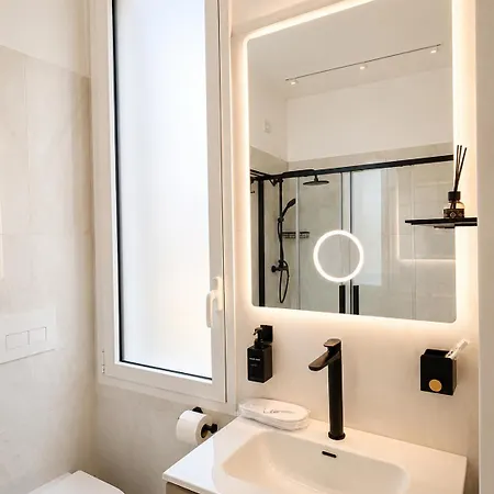 Bed & Breakfast The Silk 4*