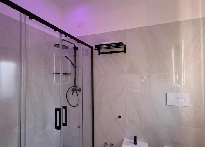 ベッド・アンド・ブレックファスト The Silk