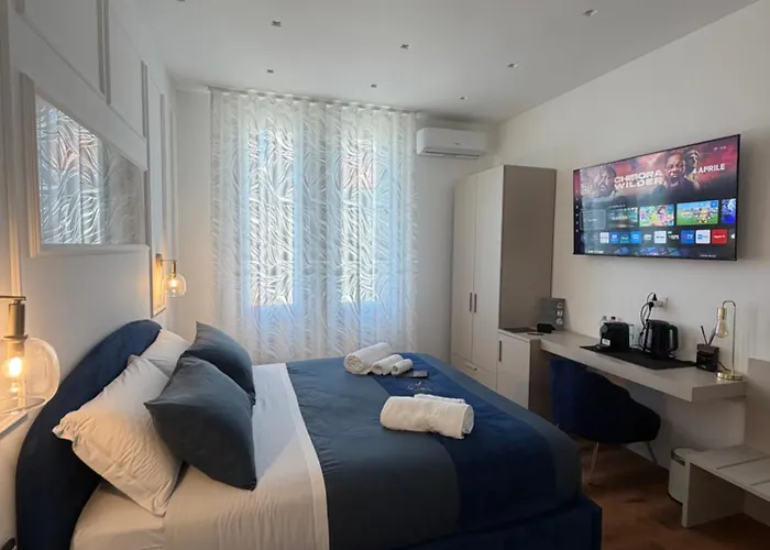 The Silk Bed & Breakfast